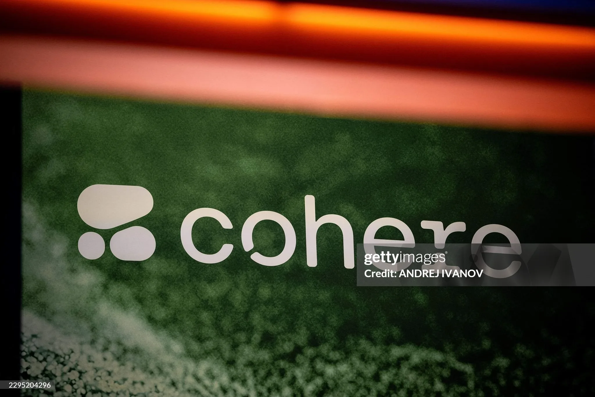 TechCrunch 配图中的 Cohere 标志