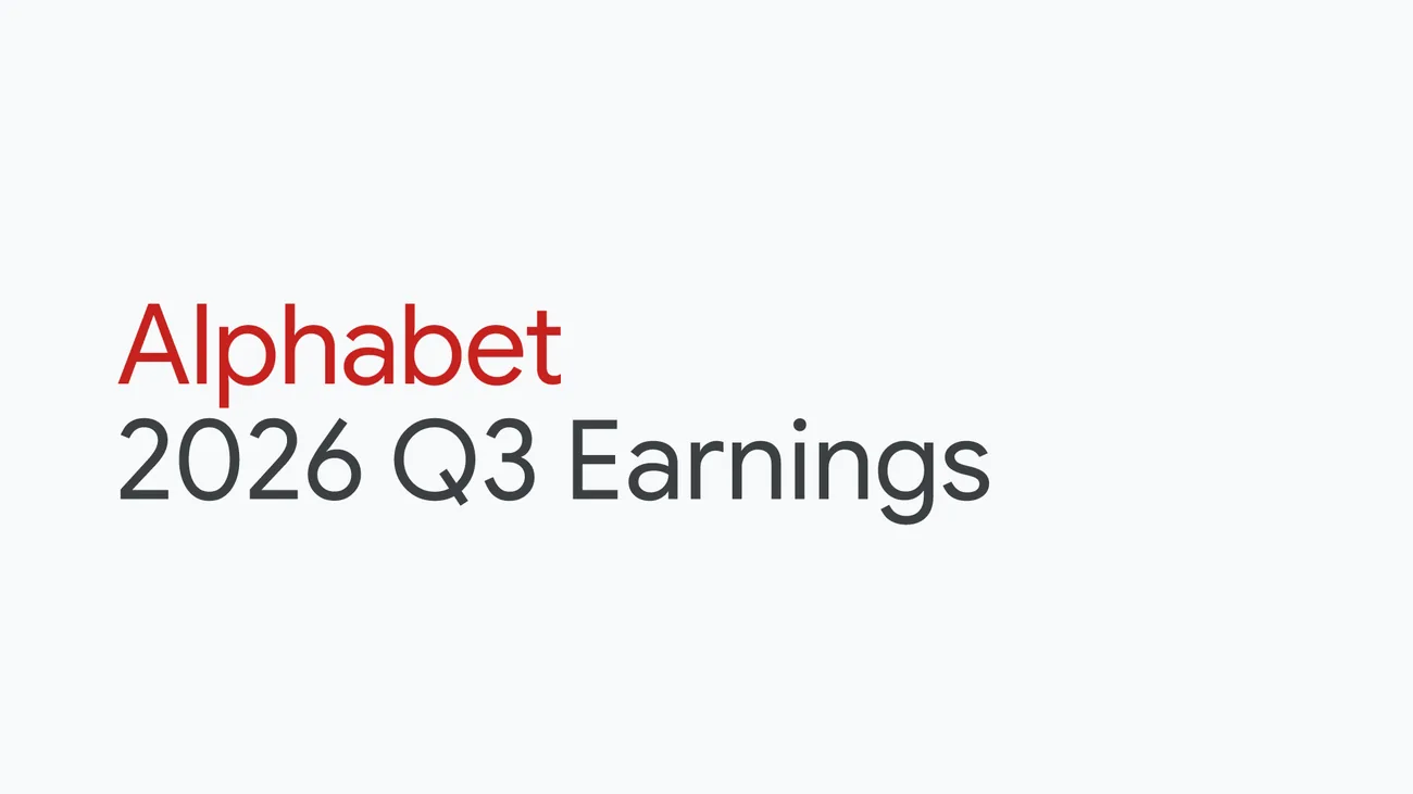 浅底上的字:红色的 Alphabet,深灰的 2026 Q3 Earnings